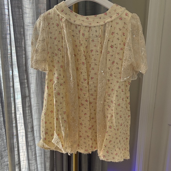 NEW POL Floral Lace Pearl Clear Sequined Trimmed Top Sz Small - Picture 3 of 12